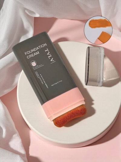 Lattiva Aurelia Foundation Cream 20 ml – kremna podlaga z naravnim zaključkom