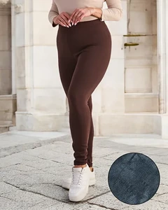 hnedý