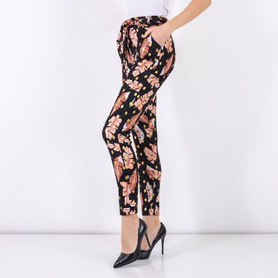 Dámske trekingové nohavice z čierneho peria - Oblečenie