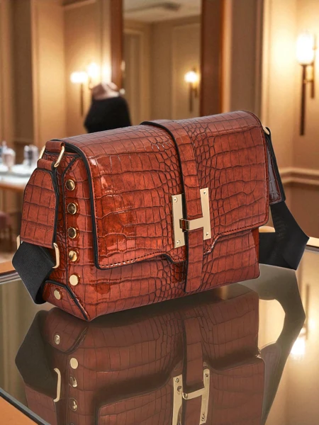 Royalfashion Lakirana majhna ženska torbica iz eko usnja Velia Crest