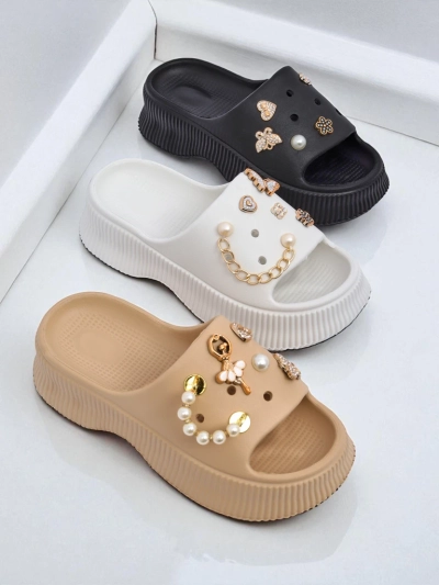 Royalfashion Dámske gumové sandále s ozdobami Slash Glam