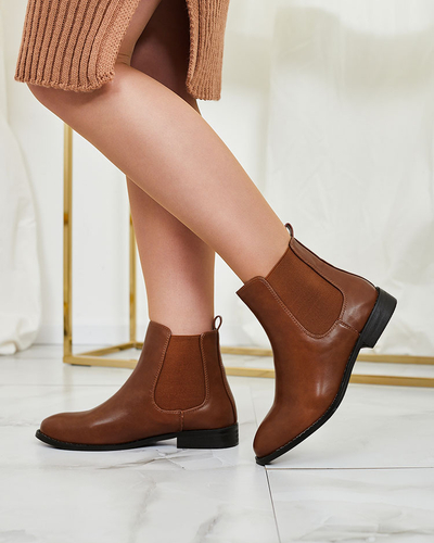 Royalfashion Čierne dámske čižmy a'la sztyblety s ozdobami Ederte