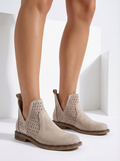 Royalfashion Dámske semišové čižmy Ovilla