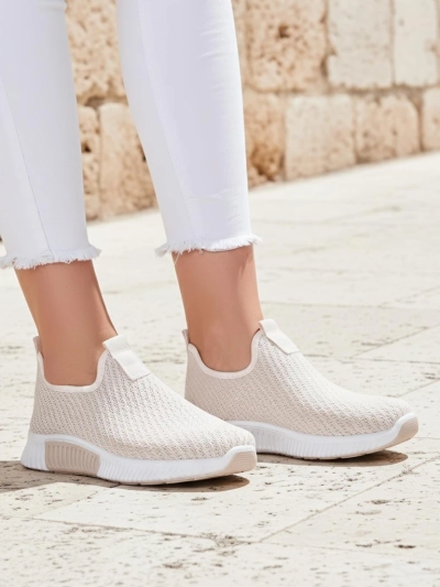 Ženske bež superge Eulalia Slip-On nizka peta tkanina poletje pomlad
