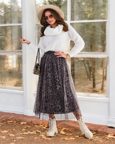 Royalfashion Vzorovaná midi sukňa pre ženy s tilom