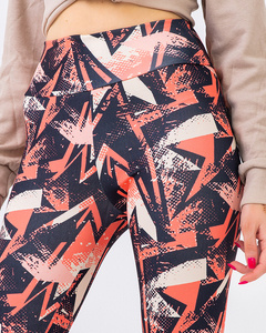 čierna || oranžová