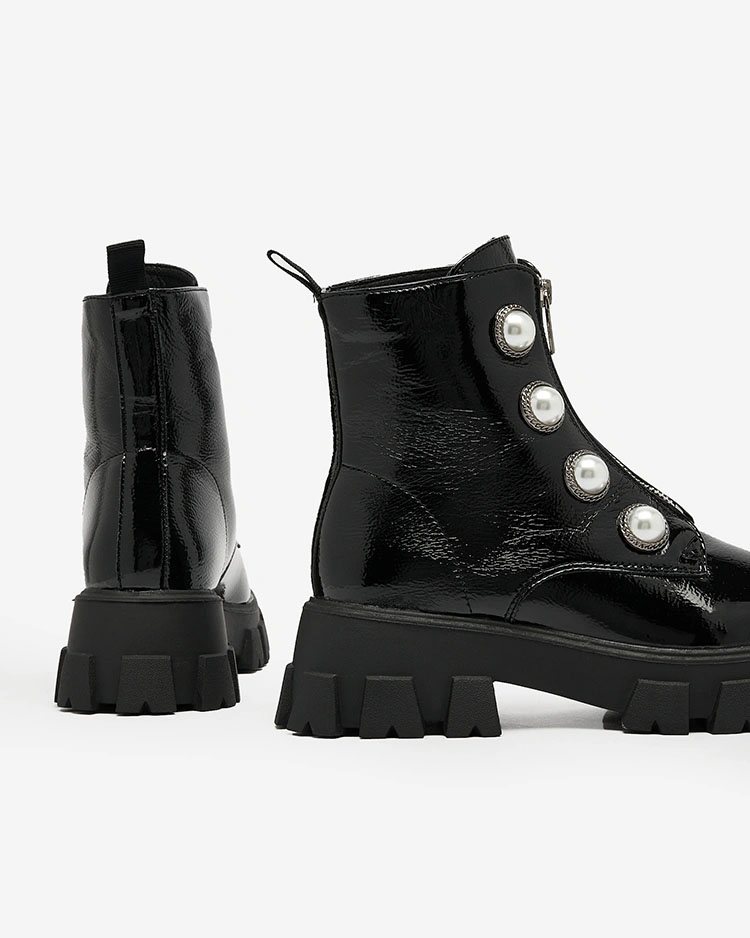 Royalfashion Čierne dámske lakované perlové čižmy Asiciu