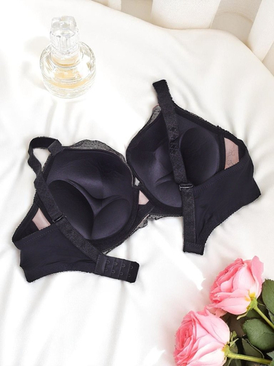 Royalfashion Dámska push-up podprsenka s čipkou Coco Lift