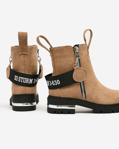 Royalfashion Hnedé čižmy z eko-semišu s remienkom a zipsami Redmisala