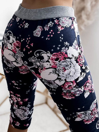Dámske 3/4 kraťasy tmavomodrej a ružovej farby PLUS SIZE - Oblečenie
