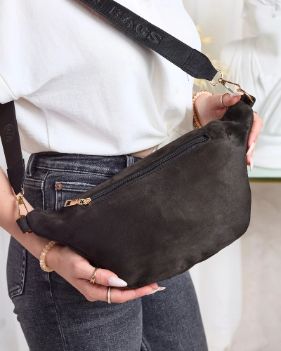 Royalfashion Dámske semišové obličky z ekokože v čiernej farbe