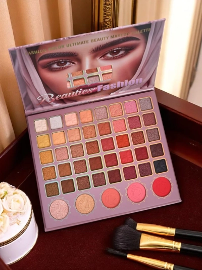 Beauties Fashion Paleta 45 očných tieňov s trblietavým a matným efektom Champagne Ruby Glamour