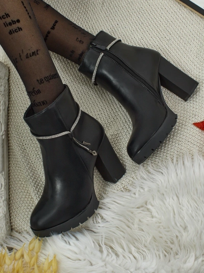 Ženski gležnarji iz eko usnja s peto Marellin