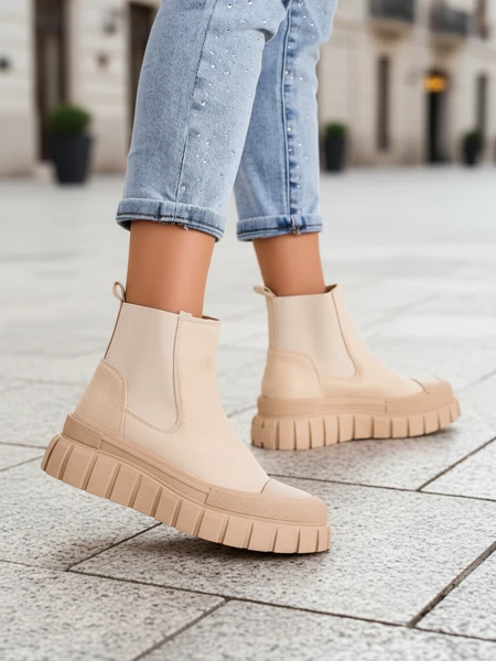 Royalfashion Dámske kotníkové čižmy Mietoo