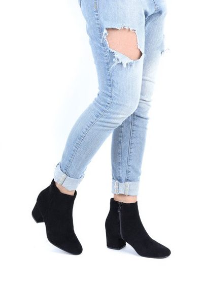 Czarne botki na wyższym słupku Lyanna- Obuwie