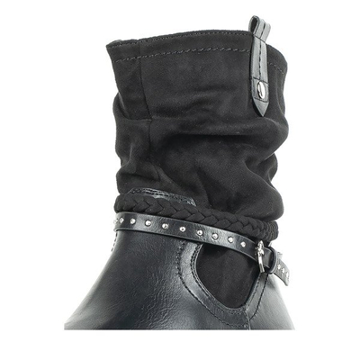 Czarne botki na niskiej platformie Gisella - Obuwie