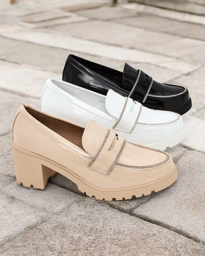 Royalfashion Dámske lakované mokasíny Befies