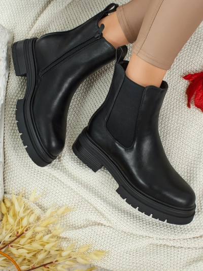 Ženski gležnarji iz eko usnja Solmira