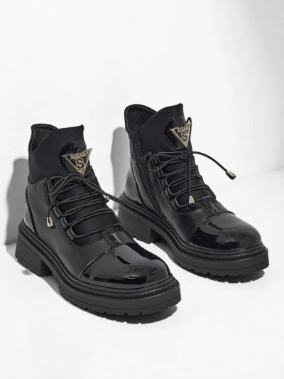 Eko usnjeni ženski gležnarji z vezalkami Elisse