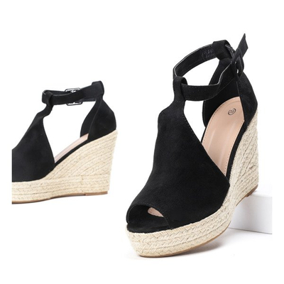 Czarne sandały na koturnie z cholewką Miribelo - Obuwie