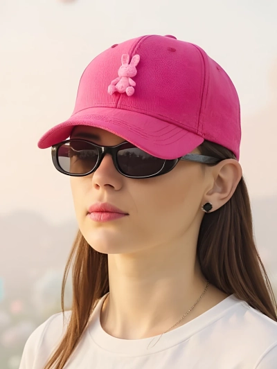 Royalfashion Čiapka s nášivkou Bunny Chic