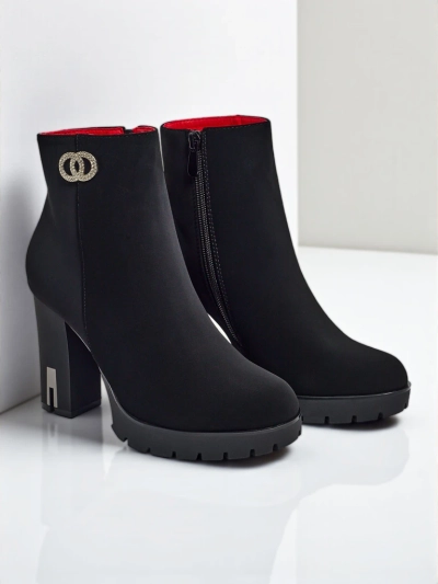 Ženski gležnarji iz mat eko usnja s peto Olivane