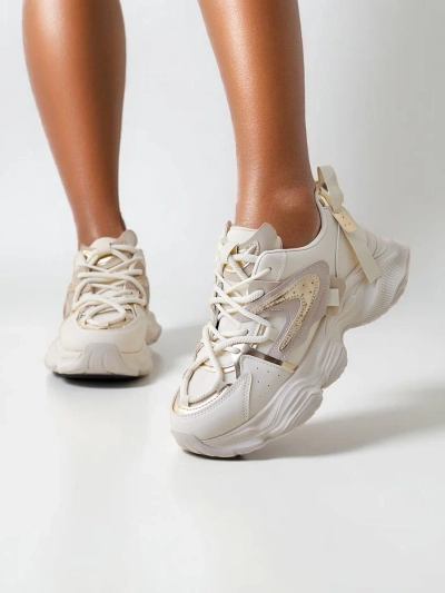 Royalfashion Dámske športové tenisky na hrubšej podrážke Quua