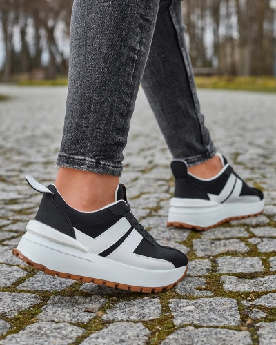 Dámska čierna športová obuv z ekokože s farebnými vložkami Tifora- Obuv