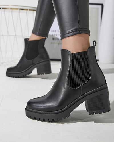 OUTLET Čierne dámske čižmy na opätku Foccillo- Obuv