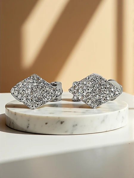 Royalfashion Ženski uhani s sponko in cirkoni