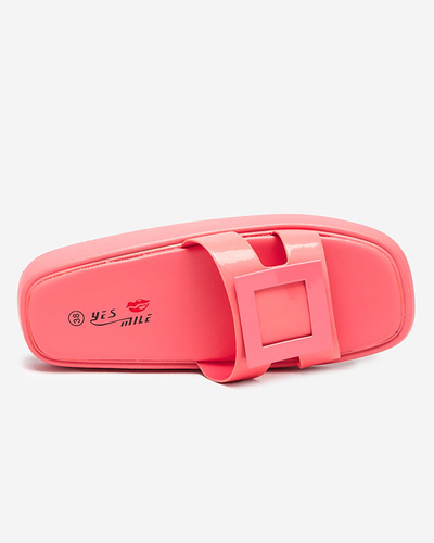 VÝSTUP SF-30 PINK D
