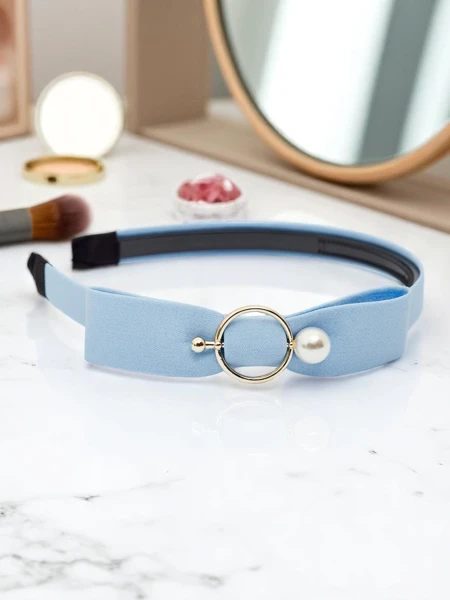 Royalfashion Čelenka s mašľou a brošňou Mašličkový prívesok