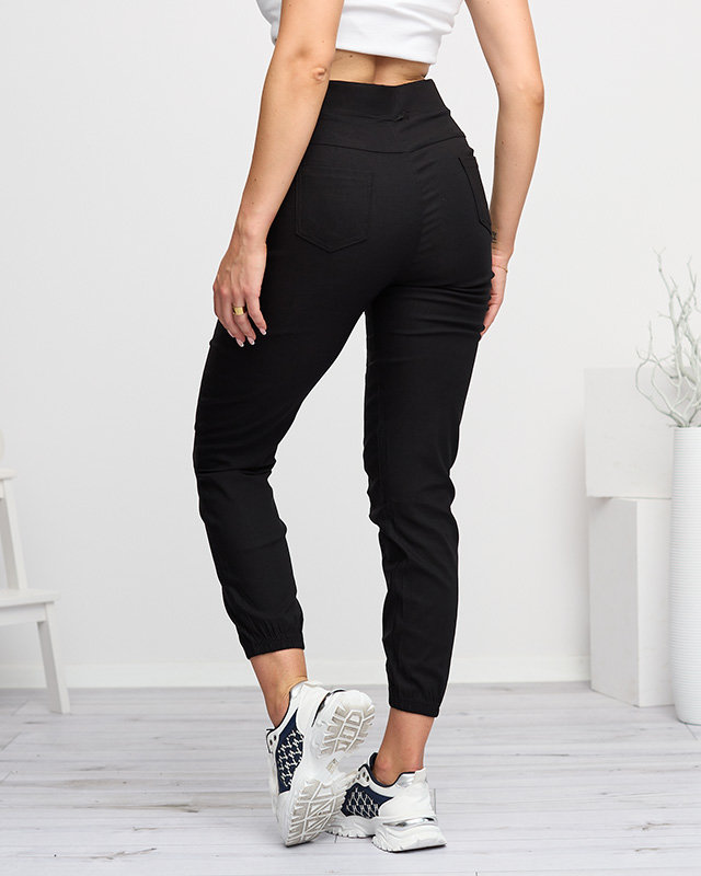 Čierne dámske teplákové súpravy s bielymi nápismi - Clothing