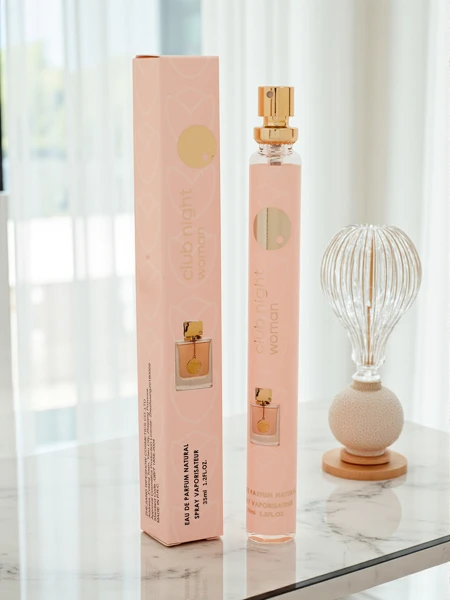 Navdihnjena ženska parfumska voda Club Night Woman