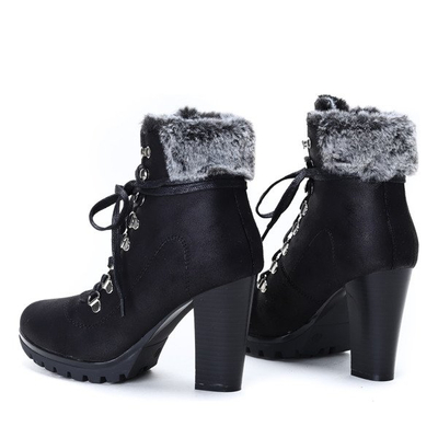 Czarne botki na słupku z futerkiem Rose - Obuwie