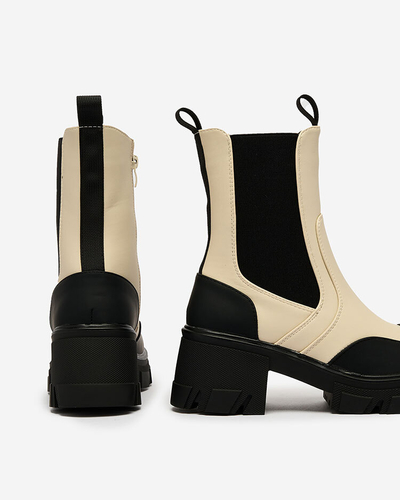 Royalfashion Dámske matné béžové čižmy Bevta na plochom podpätku