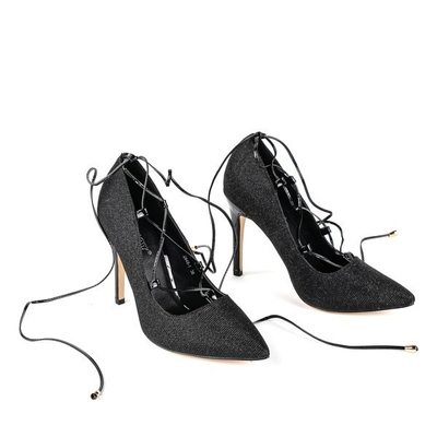 Černé pumpy na podpatku s elfským nosem - Obuv 1