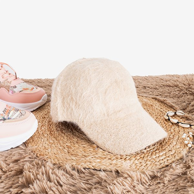 Béžová kožušinová čiapka so šiltom - Čiapky