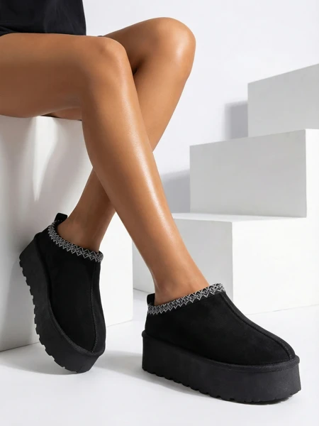 Royalfashion Krátke čižmy ako dámske snehové čižmy Fesio