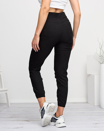 Čierne dámske teplákové súpravy s bielymi nápismi - Clothing