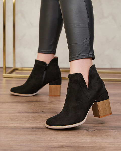 Royalfashion Čierne dámske čižmy Ricteas