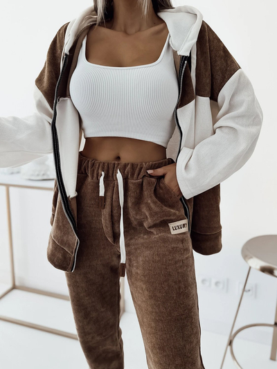 Royalfashion Dámska hnedá pruhovaná športová súprava