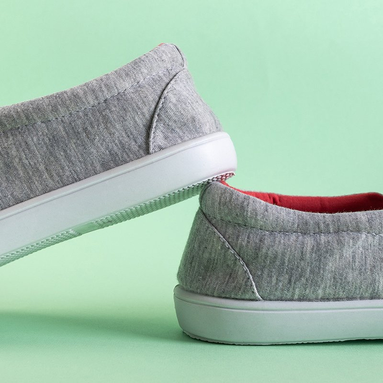 Šedý dámsky prešívaný návlek s fuchsiovými vložkami Weridia - Obuv