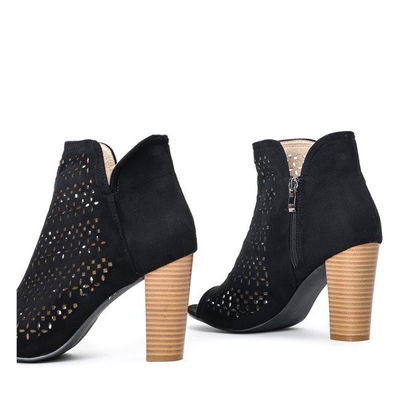Czarne botki na słupku Alenaliane - Obuwie 