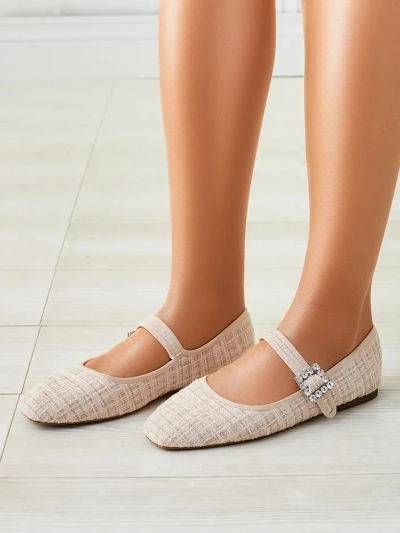 Royalfashion Dámske kockované baleríny s sponou a popruhom Riffos