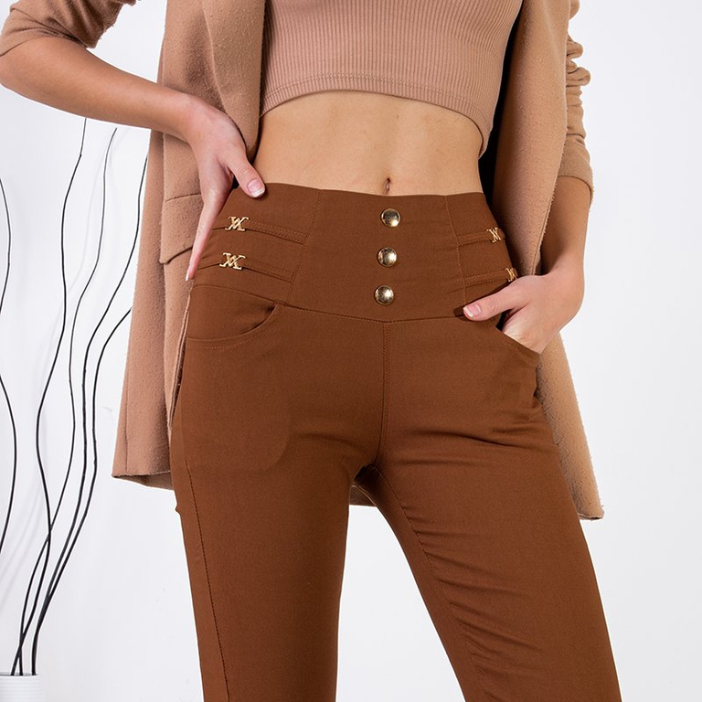 Dámske hnedé treggy s dekoráciami - Oblečenie