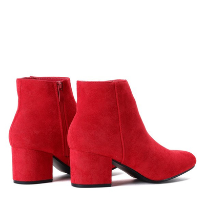 Czerwone botki na niskim słupku Lyanna- Obuwie