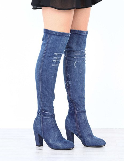 Jeansowe kozaki na słupku Jennifer- Obuwie