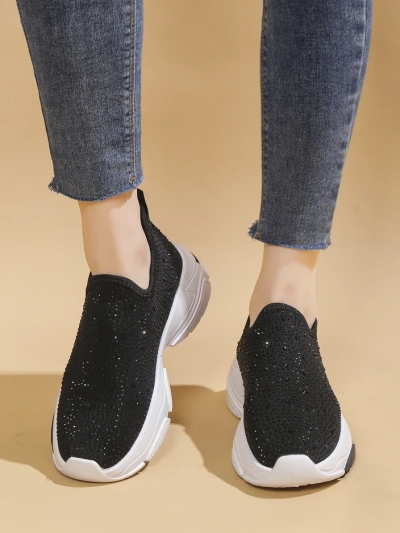 Royalfashion dámske sneakersy na slip-on s rhinestoneovými ozdobami Elavises