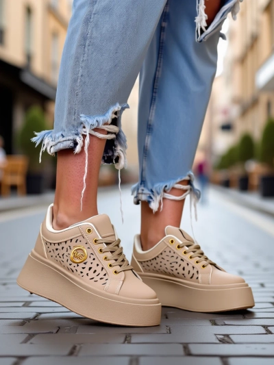 Cleo Ecru Platino – bež superge na platformi Royalfashion eko usnje